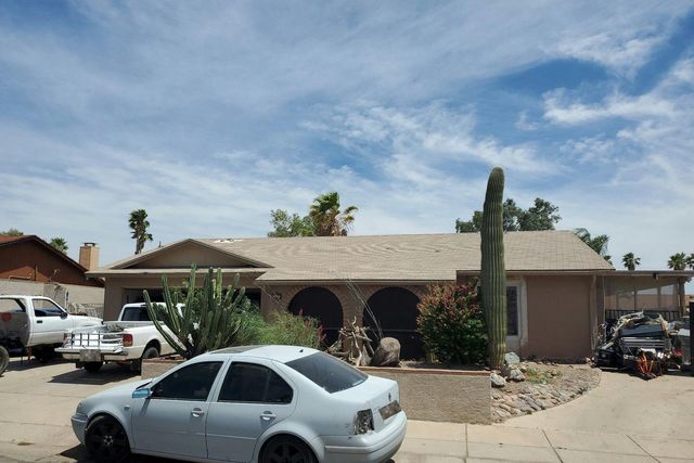8256 N  Bayou Dr, Tucson, AZ 85741