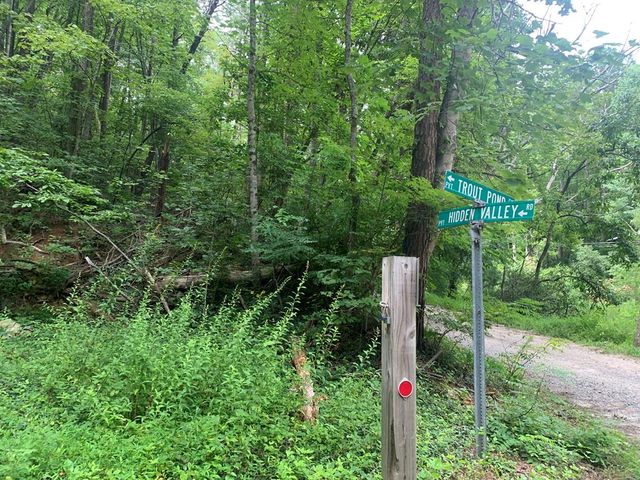 13 Hidden Valley Rd, Murphy, NC 28906