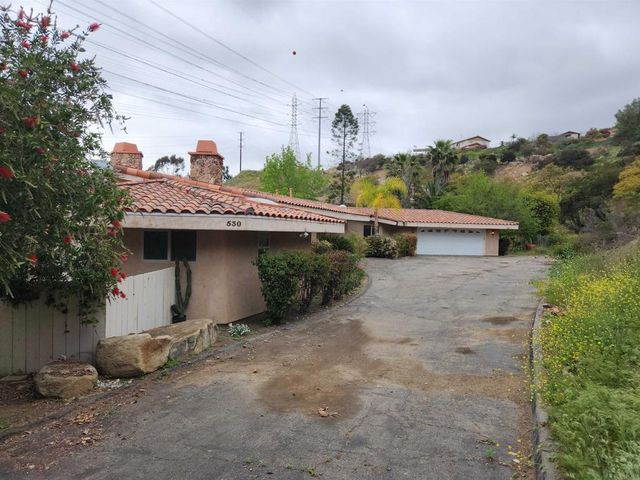 530 Calle De La Sierra, El Cajon, CA 92019