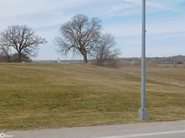 Donna Reed Rd, Denison, IA 51442