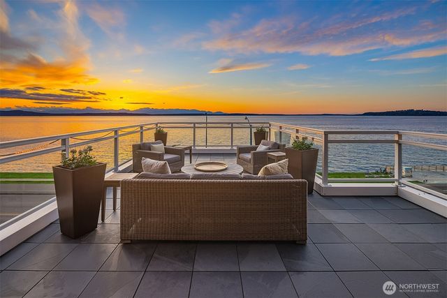 1514 Alki Avenue SW, Seattle, WA 98116