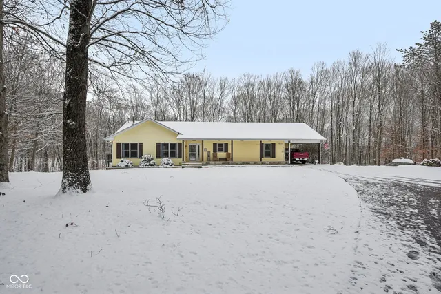 7639 Ford Ridge Rd, Nashville, IN 47448