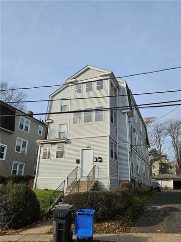 33 Love Ln, Hartford, CT 06112