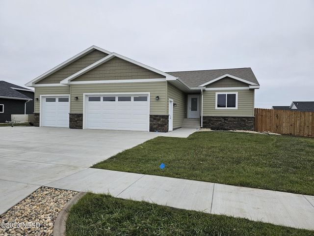 1703 4th St   NW, Watertown, SD 57201