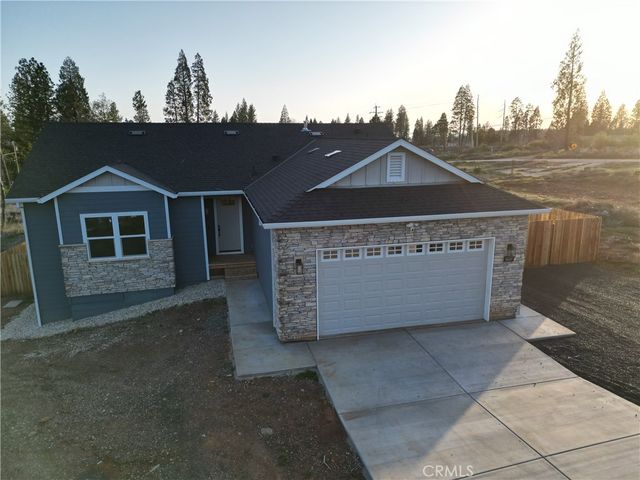 6230 Odessa Ct, Magalia, CA 95954