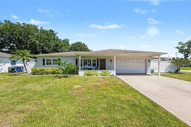 9703 48th Ave N, Saint Petersburg, FL 33708