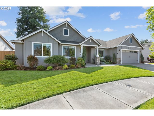 1146 S  Willow St, Canby, OR 97013