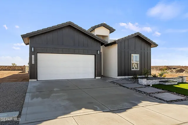 3833 Object, El Paso, TX 79938