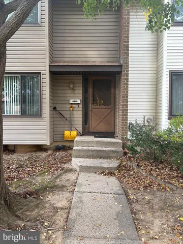 721 Twin Rivers Dr N, East Windsor, NJ 08520