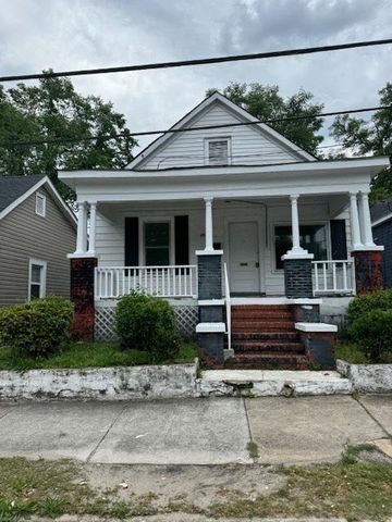 614 Wooster St, Wilmington, NC 28401