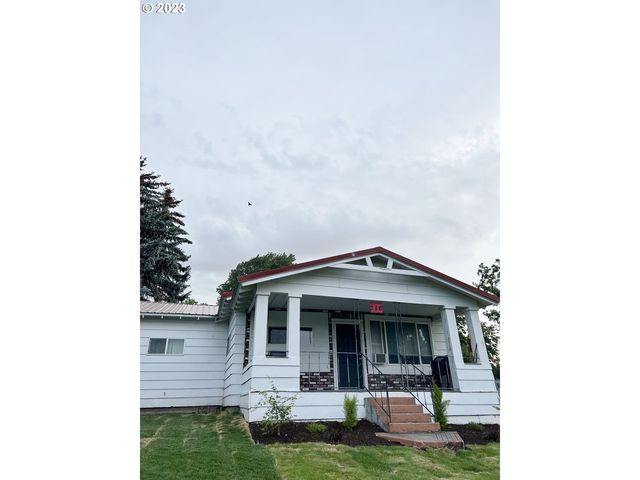 216 S  Water St, Weston, OR 97886