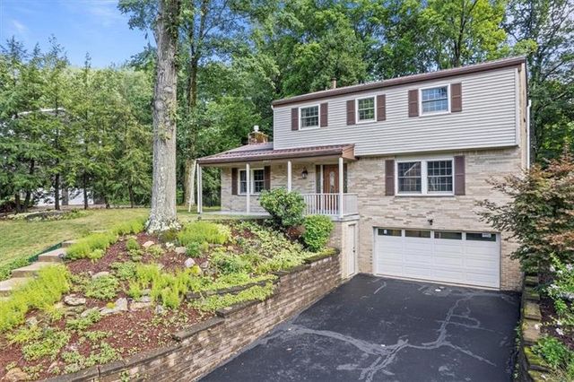 3627 Forbes Trail Dr, Murrysville, PA 15668