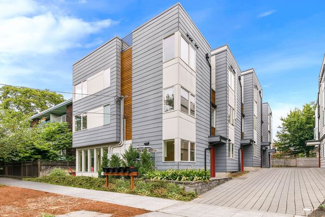 1520 13th Ave  S #A, Seattle, WA 98144