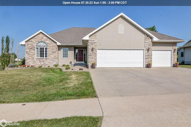 506 3rd Ave SE, State Center, IA 50247