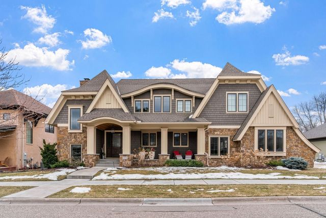 15735 Portico Dr, Wayzata, MN 55391