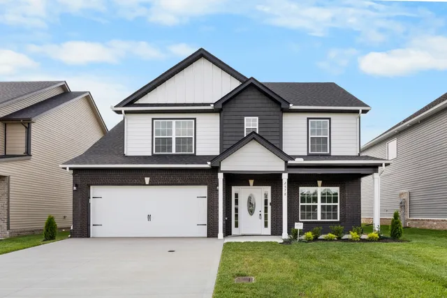 982 Vendue Ave #82, Clarksville, TN 37042