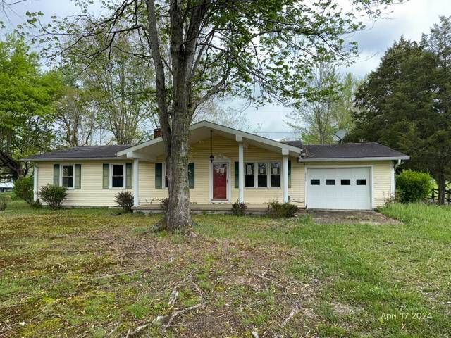 2290 Riffe Creek Rd, Dunnville, KY 42528