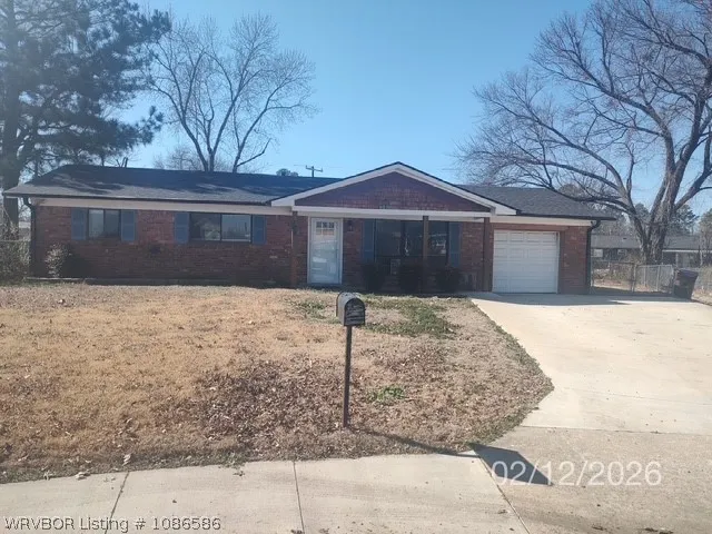 108 Fordham Cir, Fort Smith, AR 72908