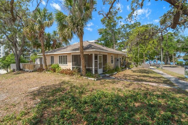 309 Cedar St, Clearwater, FL 33755