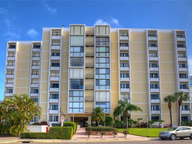 830 S  Gulfview Blvd #803, Clearwater, FL 33767