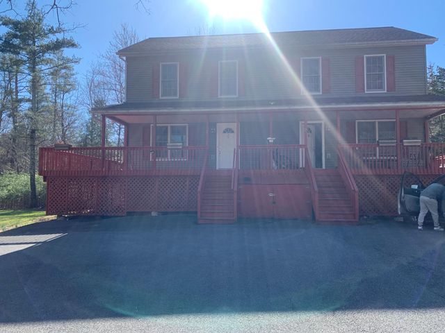 23 Stoll Rd, Saugerties, NY 12477