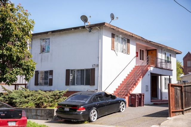 1718 6th Ave #A, Oakland, CA 94606