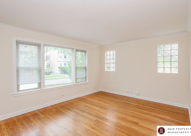 400 N  Marion St #1N, Oak Park, IL 60302
