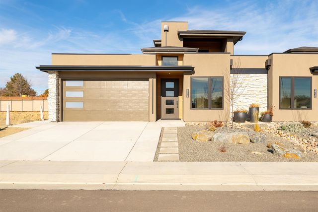 2718 Centercliff Dr, Grand Junction, CO 81506