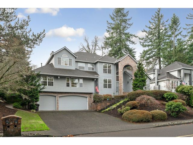 2325 Carriage Way, West Linn, OR 97068
