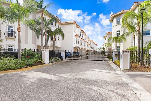 1340 Bayshore Blvd #407-1, Dunedin, FL 34698