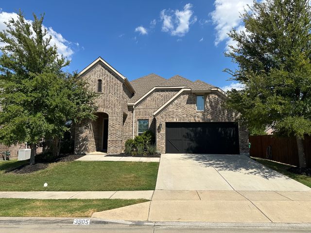 3905 Applewood Ln, Argyle, TX 76226