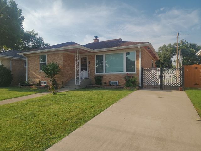 7918 W  Oakton St, Niles, IL 60714