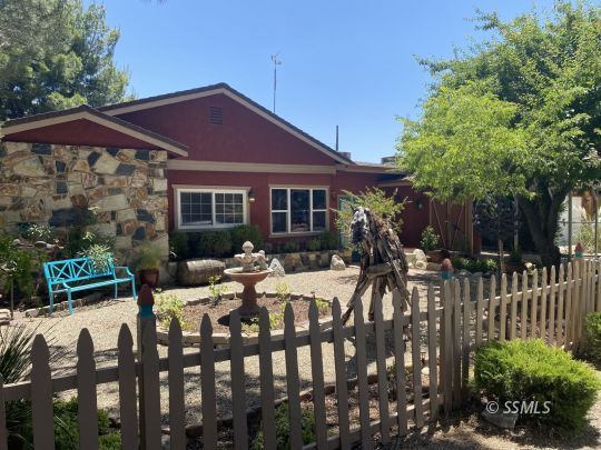 28 Cannell Dr, Kernville, CA 93238