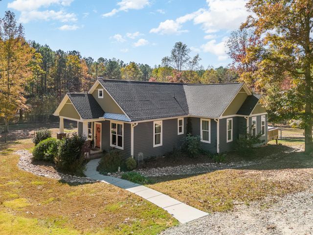 195 Truth Rd, New Hill, NC 27562