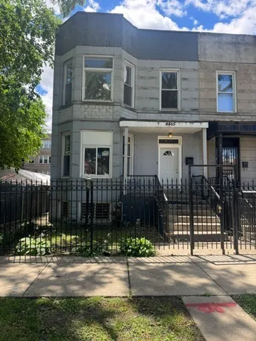 4445 W  Maypole Ave, Chicago, IL 60624