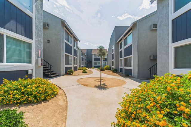 13260 Heacock St #C-08, Moreno Valley, CA 92553