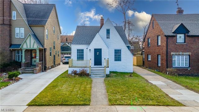 3594 Antisdale Ave, Cleveland Heights, OH 44118