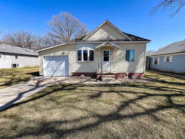 308 Kennedy St, Alma, NE 68920