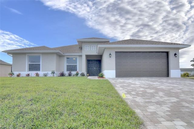 2412 NW 8th Pl, Cape Coral, FL 33993
