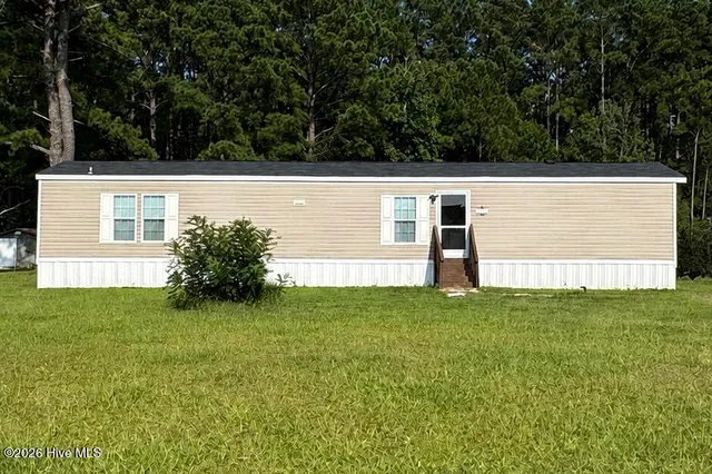 482 Old Church Road, Swansboro, NC 28584