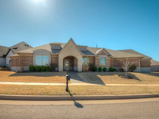 15708 Egerton Pl, Edmond, OK 73013