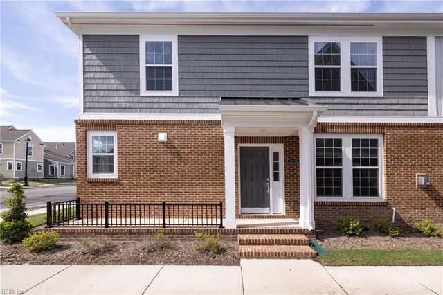 1012 Robinson Rd #A, Suffolk, VA 23434