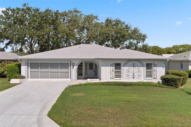 10715 Footprint Ln, Port Richey, FL 34668