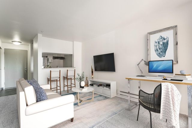 601 S  Washington St #668937347, Seattle, WA 98104