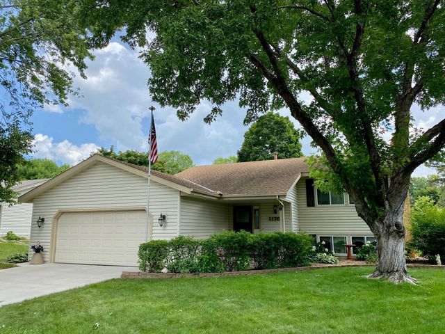 11767 Narcissus St NW, Coon Rapids, MN 55433