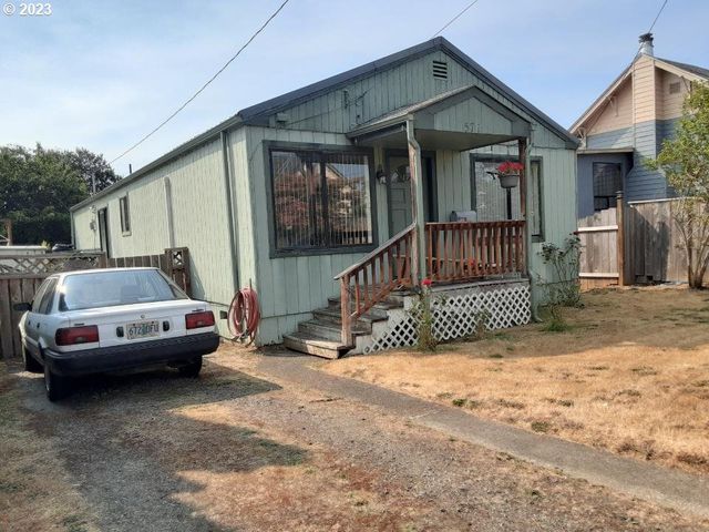 571 N  Baxter St, Coquille, OR 97423