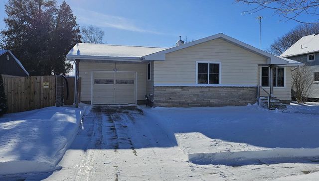 2313 10th STREET, Two Rivers, WI 54241