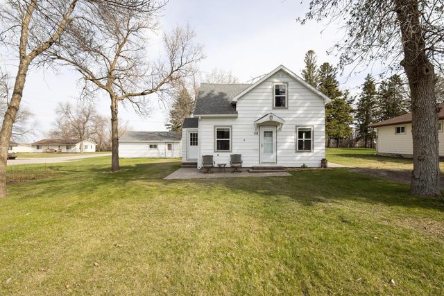 118 2nd Ave NW, Rothsay, MN 56579