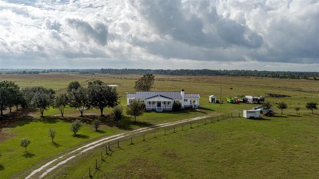 10807 NW Lily County Line Rd, Arcadia, FL 34266