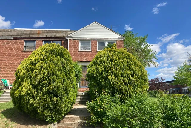 3756 Sinclair Ln, Baltimore, MD 21213
